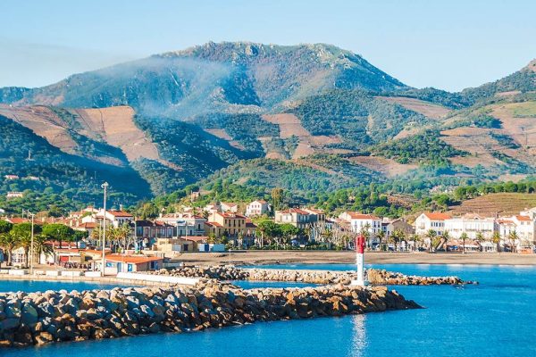 2-banyulssurmerc2a9depuy2188_9RDRXKW