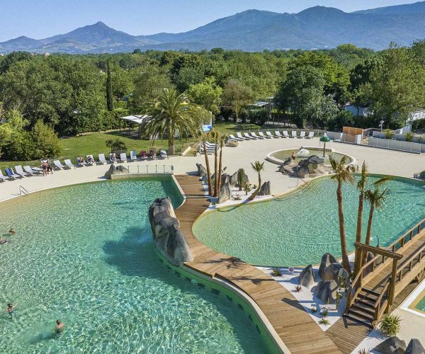 Camping-Ciela-Village-Les-Marsouins-Argeles-sur-Mer-Parc-Aquatique-avec-piscines_home_page-3ffe4713