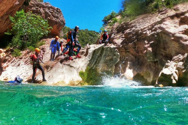 canyoning-pyrenees-sejour-espagne-sierra-guara-eauxlivecanyon-1-1024x1024