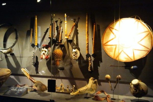 ob_847fec_musee-des-instruments-de-ceret-col